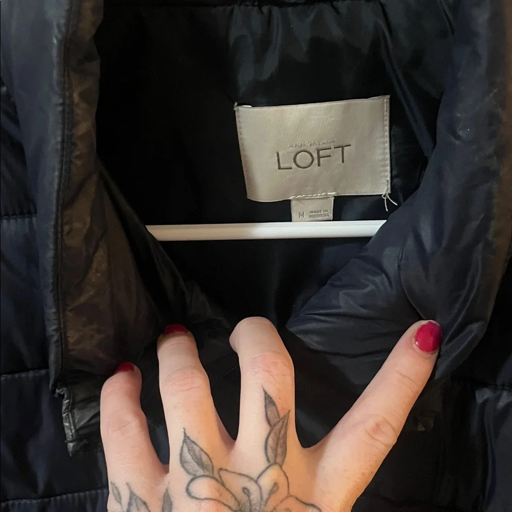 LOFT Dark Blue Quilted Jacket - Picture 2 of 3